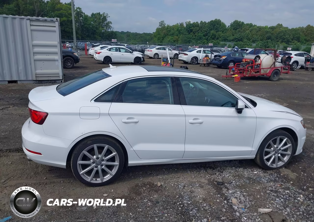 2016 Audi A3 2.0T Premium VIN:WAUE8GFF5G1083509 - 14