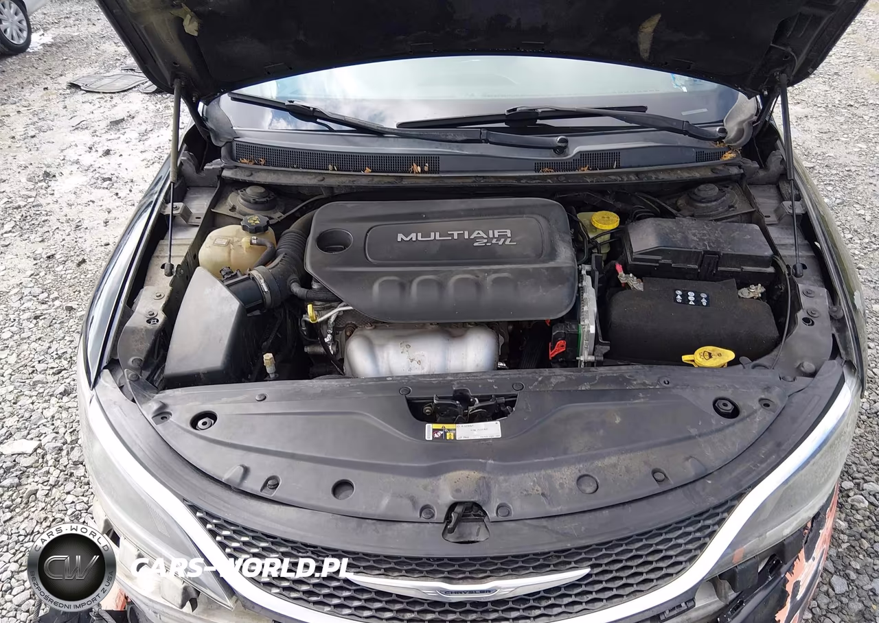 2015 Chrysler 200 S VIN:1C3CCCBB7FN550400 - 10