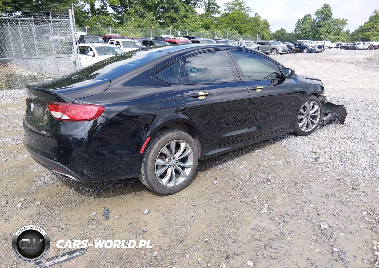 2015 Chrysler 200 S VIN:1C3CCCBB7FN550400 - 4