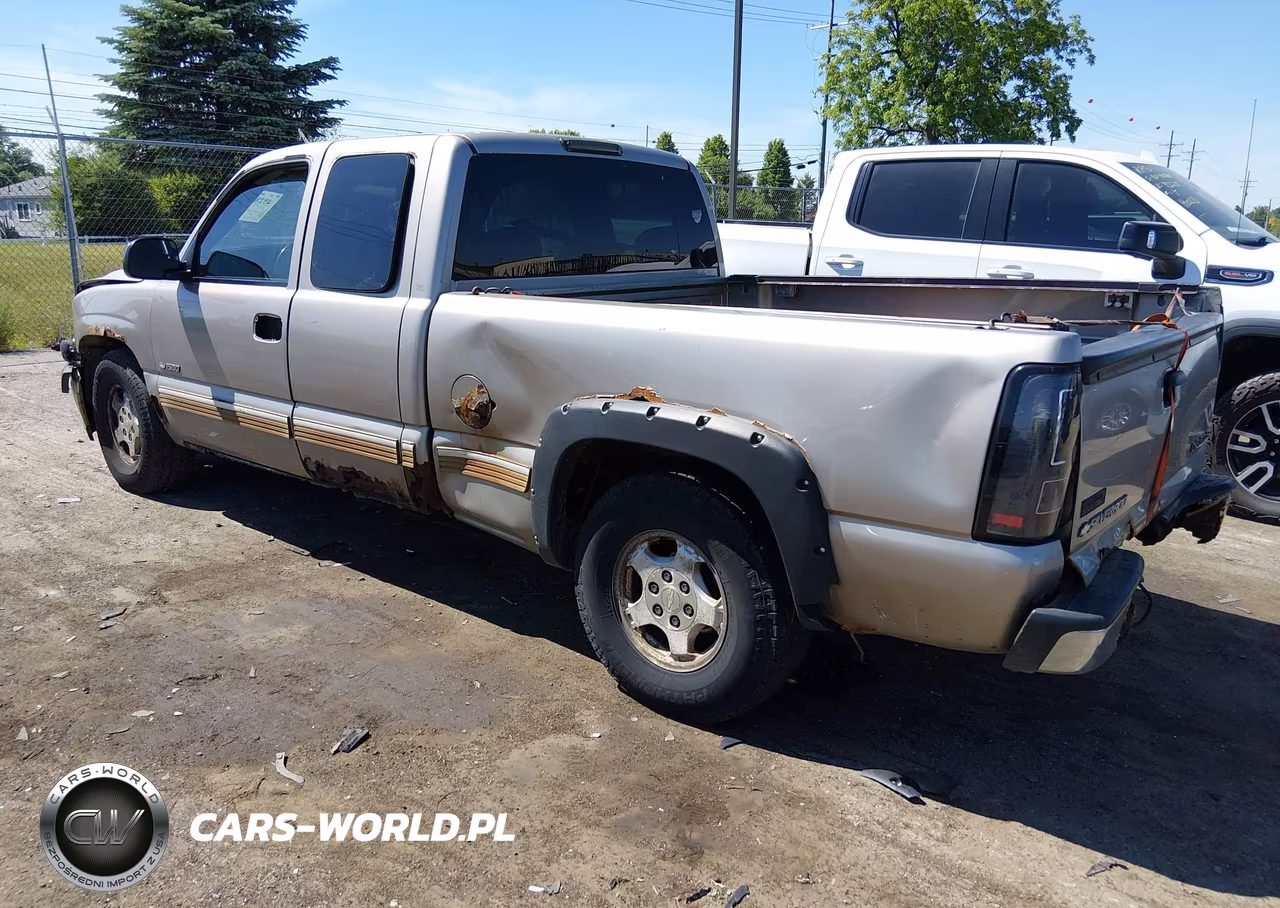 2002 Chevrolet Silverado 1500 Ls VIN:2GCEC19T421279363 - 3