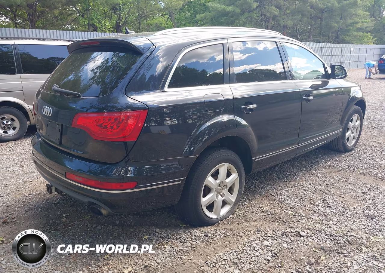 2013 Audi Q7 3.0T Premium VIN:WA1LGAFEXDD003112 - 4