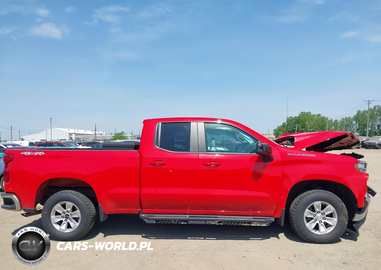 2020 Chevrolet Silverado 1500 VIN:1GCRYDED8LZ358336 - 13