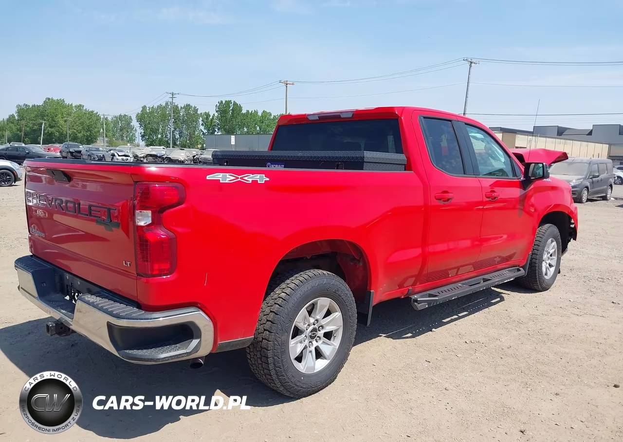 2020 Chevrolet Silverado 1500 VIN:1GCRYDED8LZ358336 - 4