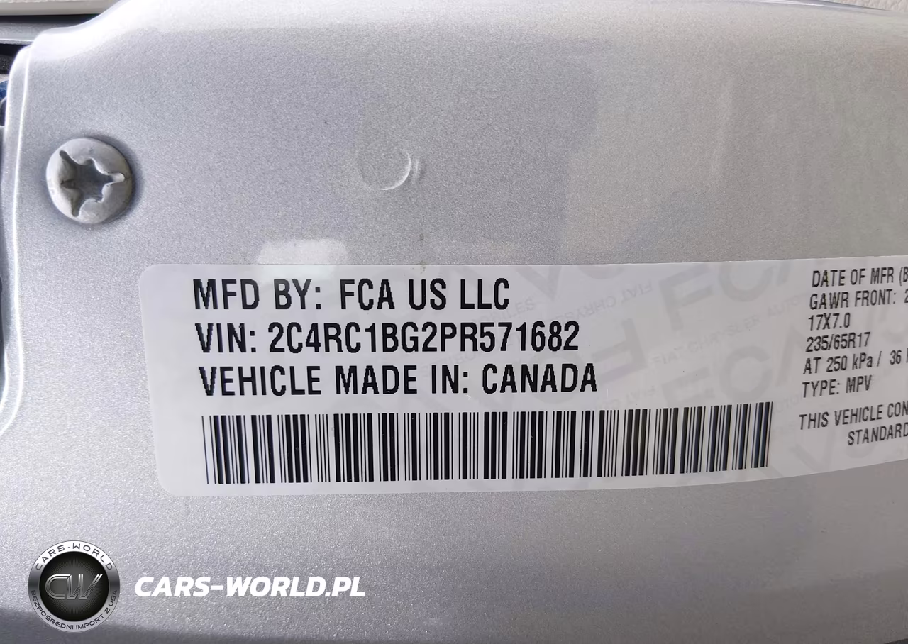 2023 Chrysler Pacifica Touring L VIN:2C4RC1BG2PR571682 - 9