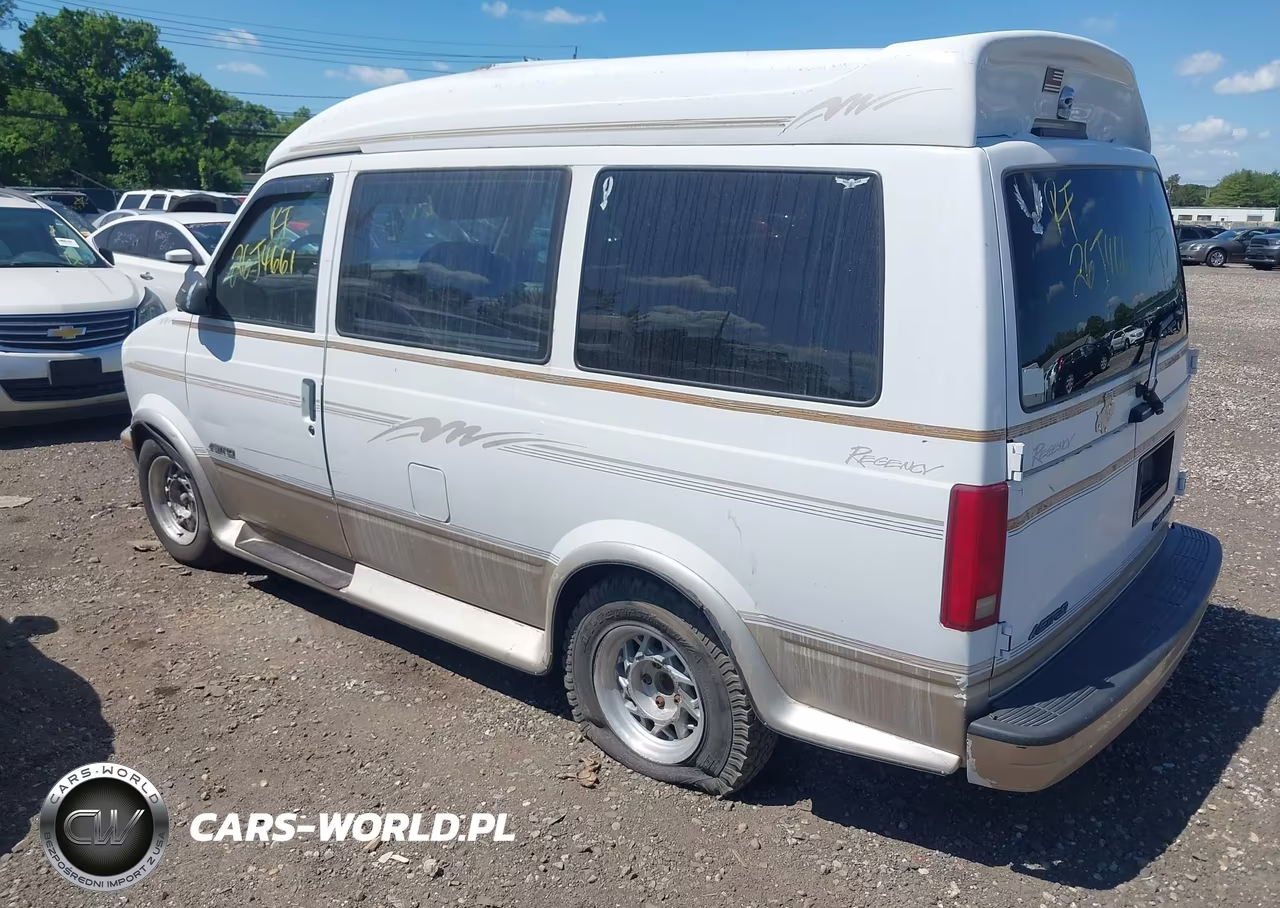 1999 Chevrolet Astro Upfitter Pkg. VIN:1GBDM19W7XB112638 - 3