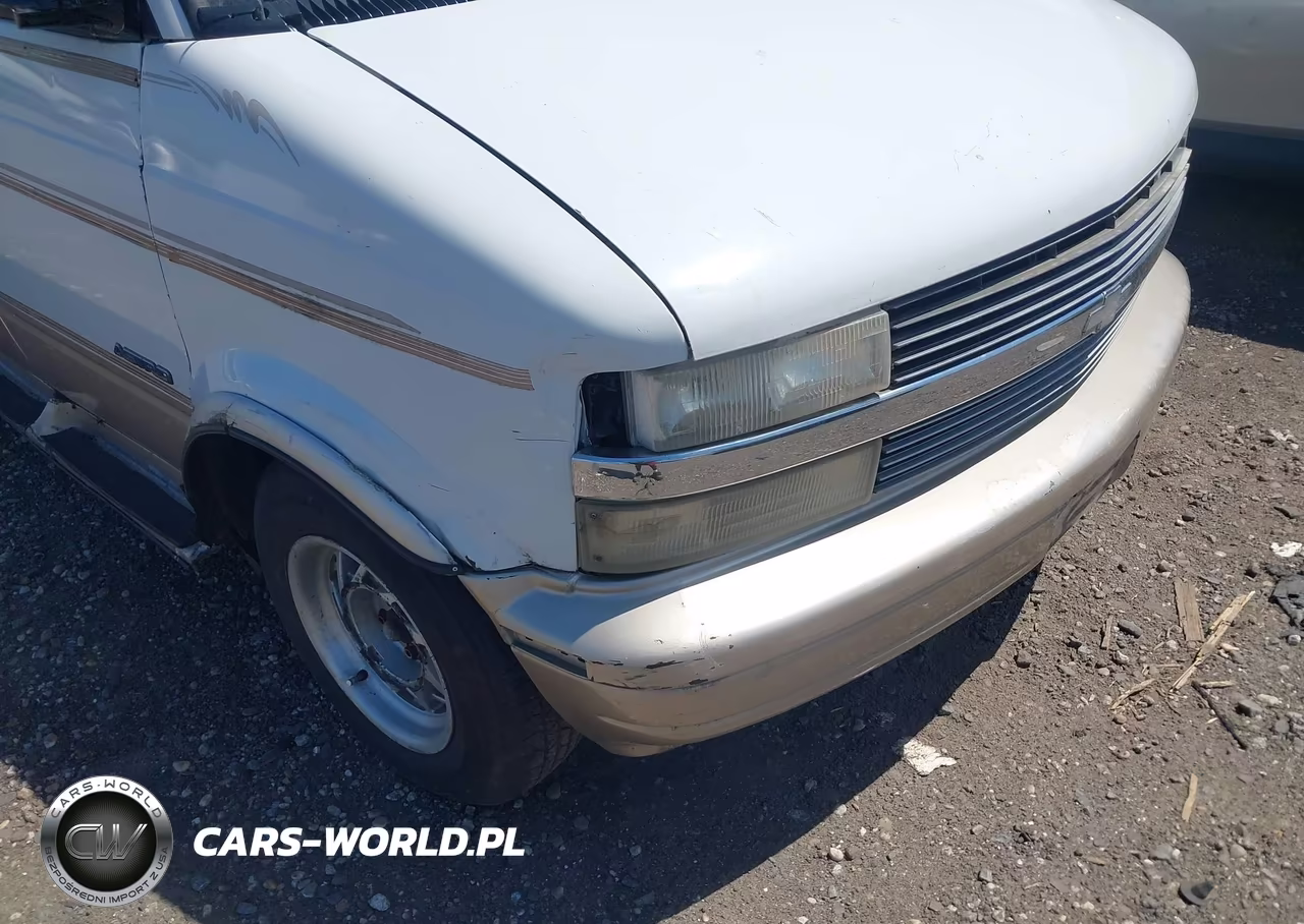 1999 Chevrolet Astro Upfitter Pkg. VIN:1GBDM19W7XB112638 - 6