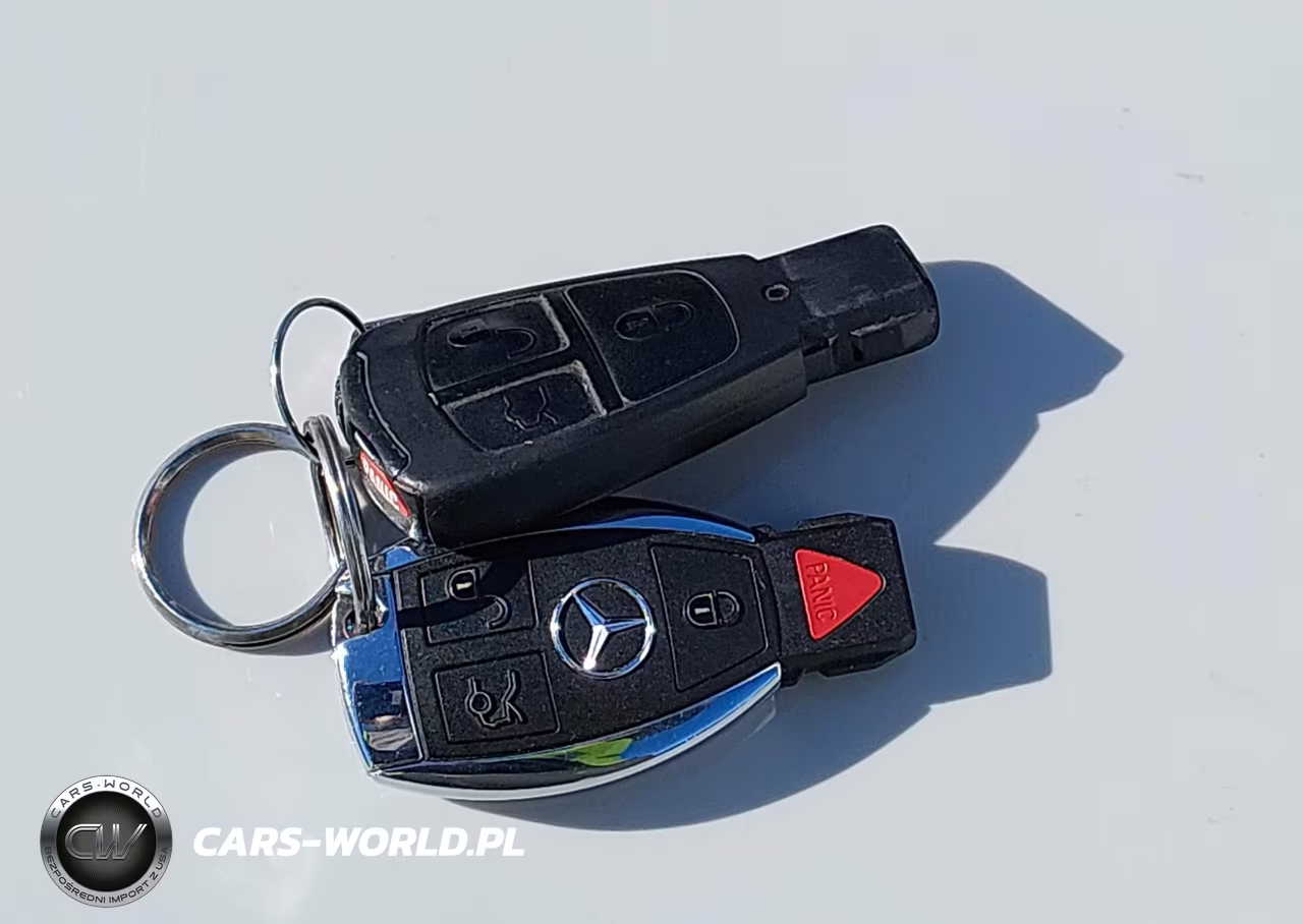 2000 Mercedes-Benz E 430 VIN:WDBJF70J0YB068690 - 11