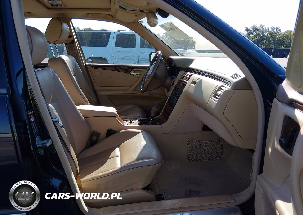 2000 Mercedes-Benz E 430 VIN:WDBJF70J0YB068690 - 5