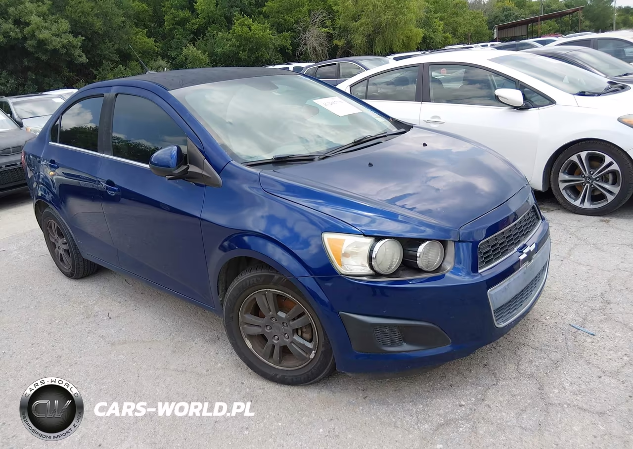 2013 Chevrolet Sonic Lt Auto – zdjęcie 1 z 12