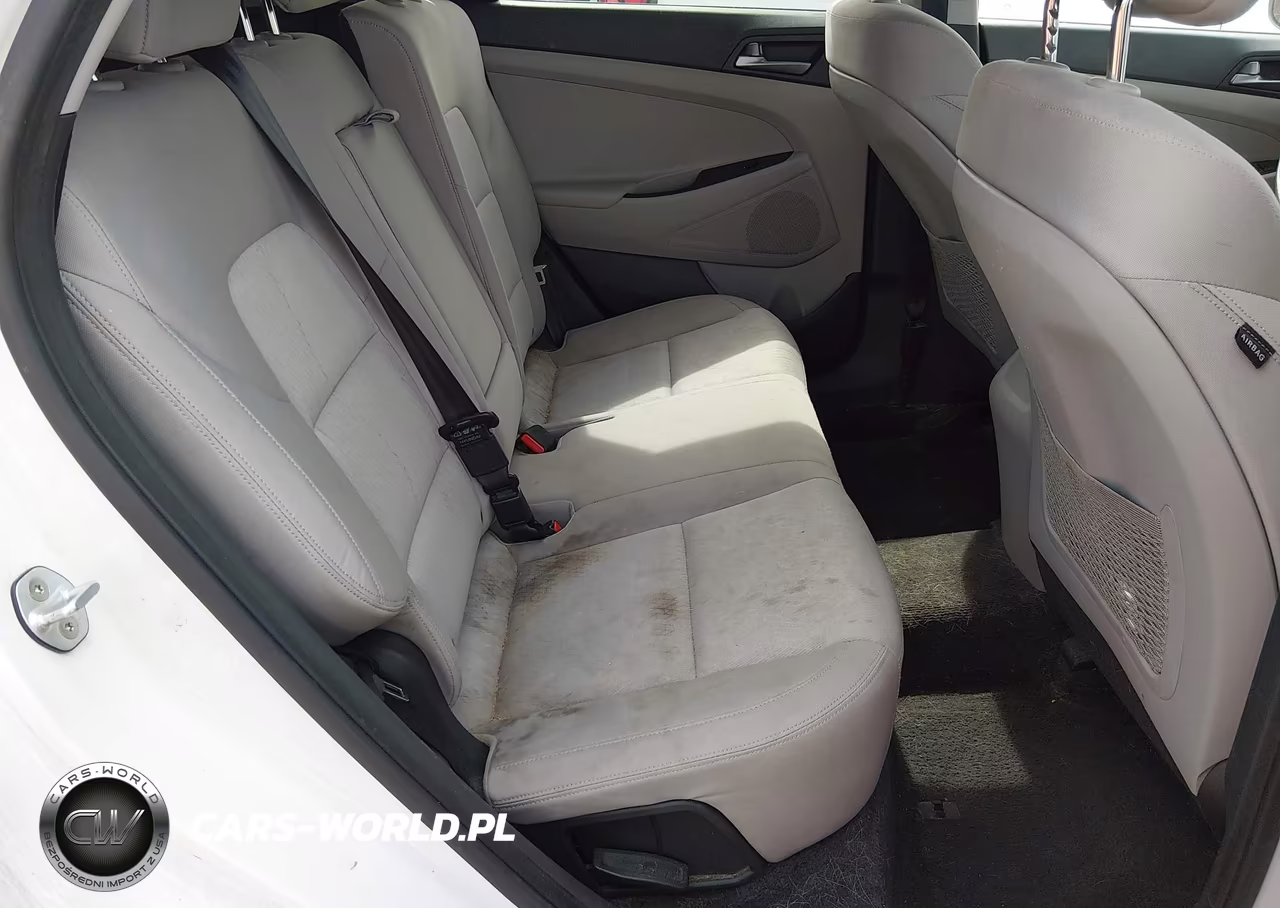 2016 Hyundai Tucson Se VIN:KM8J3CA40GU082759 - 8