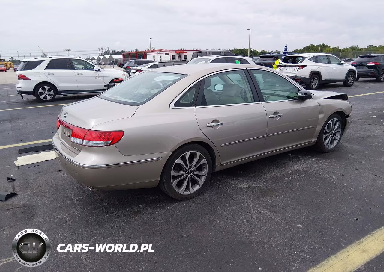 2006 Hyundai Azera Limited-Se VIN:KMHFC46F06A084582 - 4