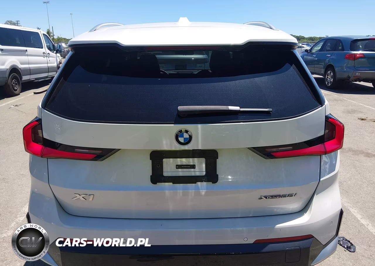 2023 BMW X1 xDrive28I VIN:WBX73EF04P5X36403 - 16