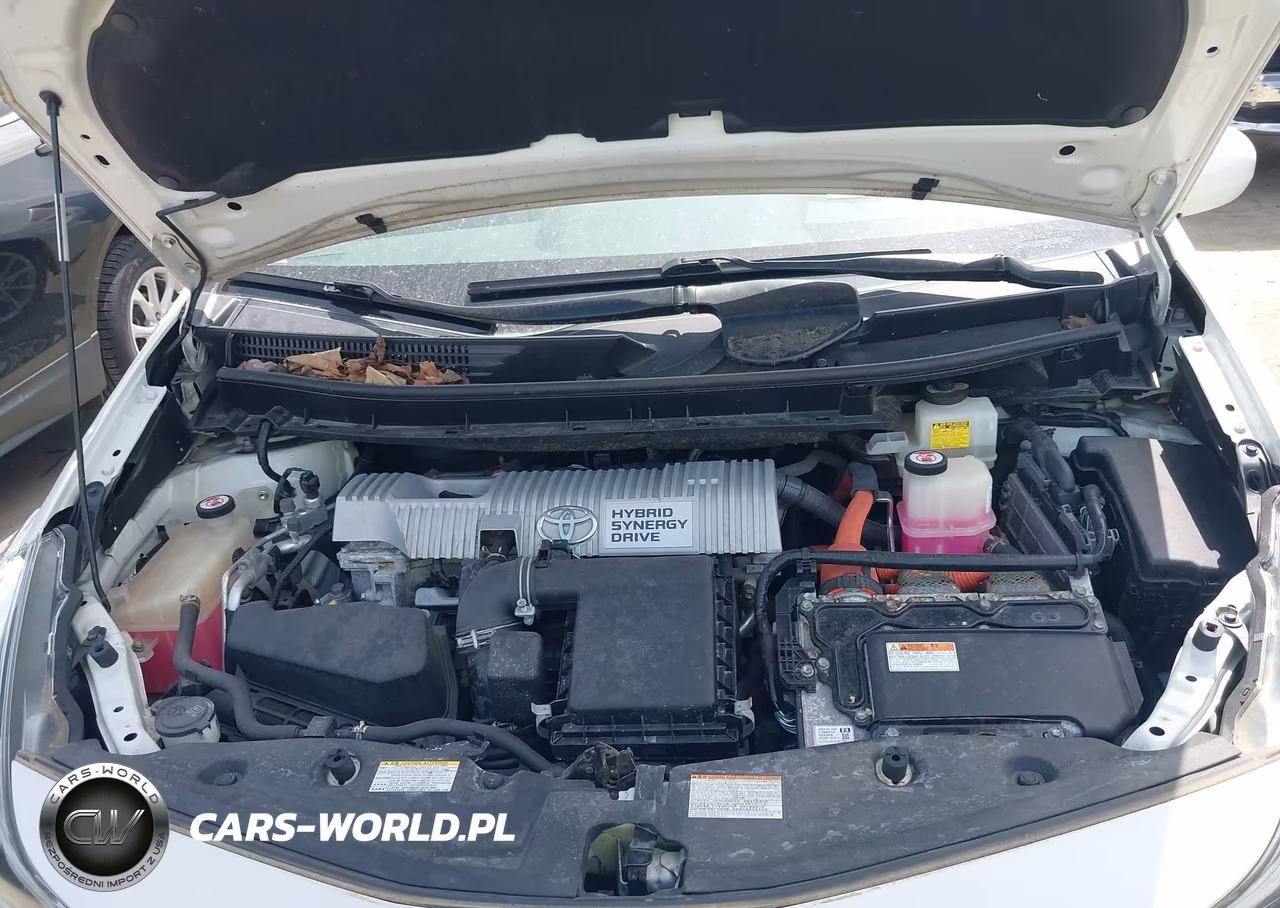2017 Toyota Prius V Five VIN:JTDZN3EU3HJ070913 - 10
