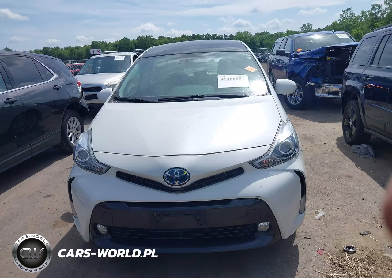2017 Toyota Prius V Five VIN:JTDZN3EU3HJ070913 - 12