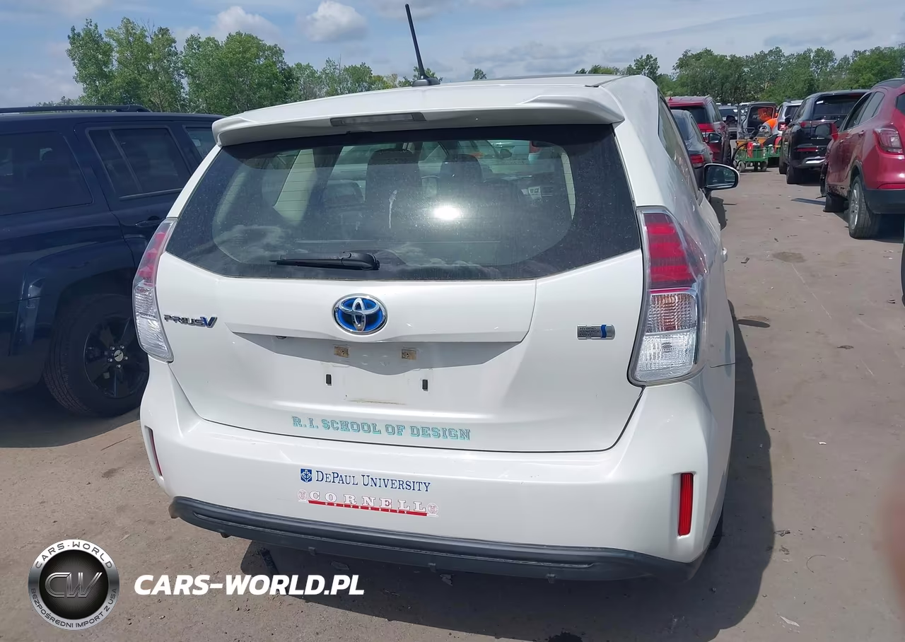 2017 Toyota Prius V Five VIN:JTDZN3EU3HJ070913 - 16