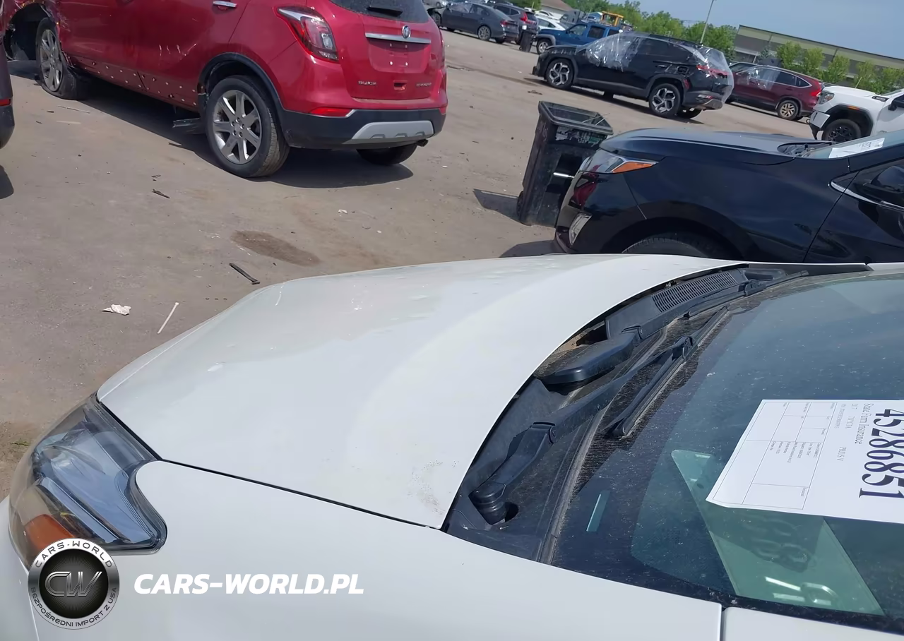 2017 Toyota Prius V Five VIN:JTDZN3EU3HJ070913 - 6