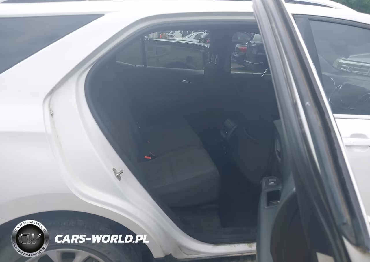 2018 Chevrolet Equinox Lt VIN:2GNAXSEV8J6273669 - 8