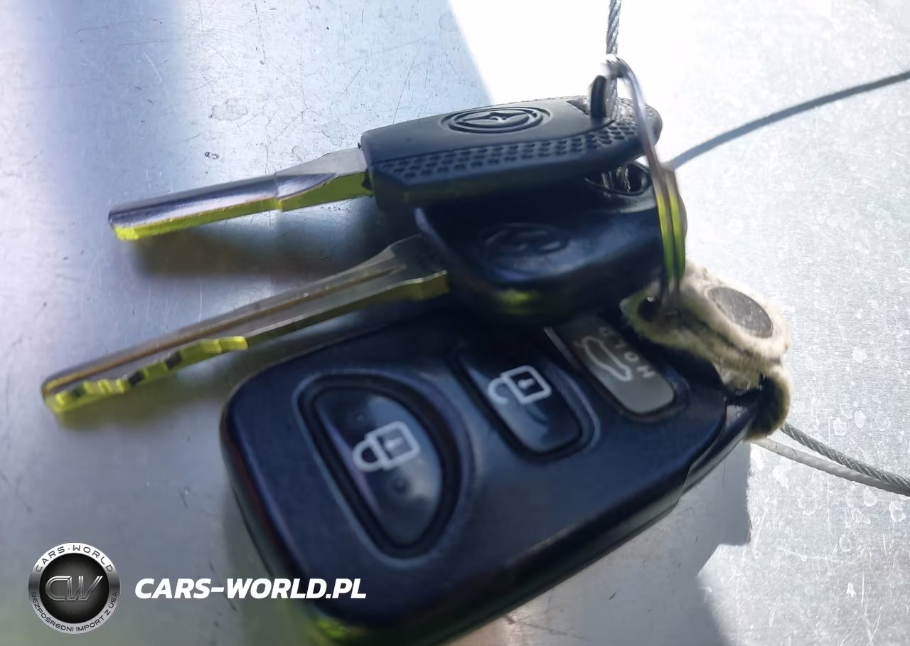 2013 Hyundai Elantra Gls VIN:KMHDH4AE6DU805720 - 11