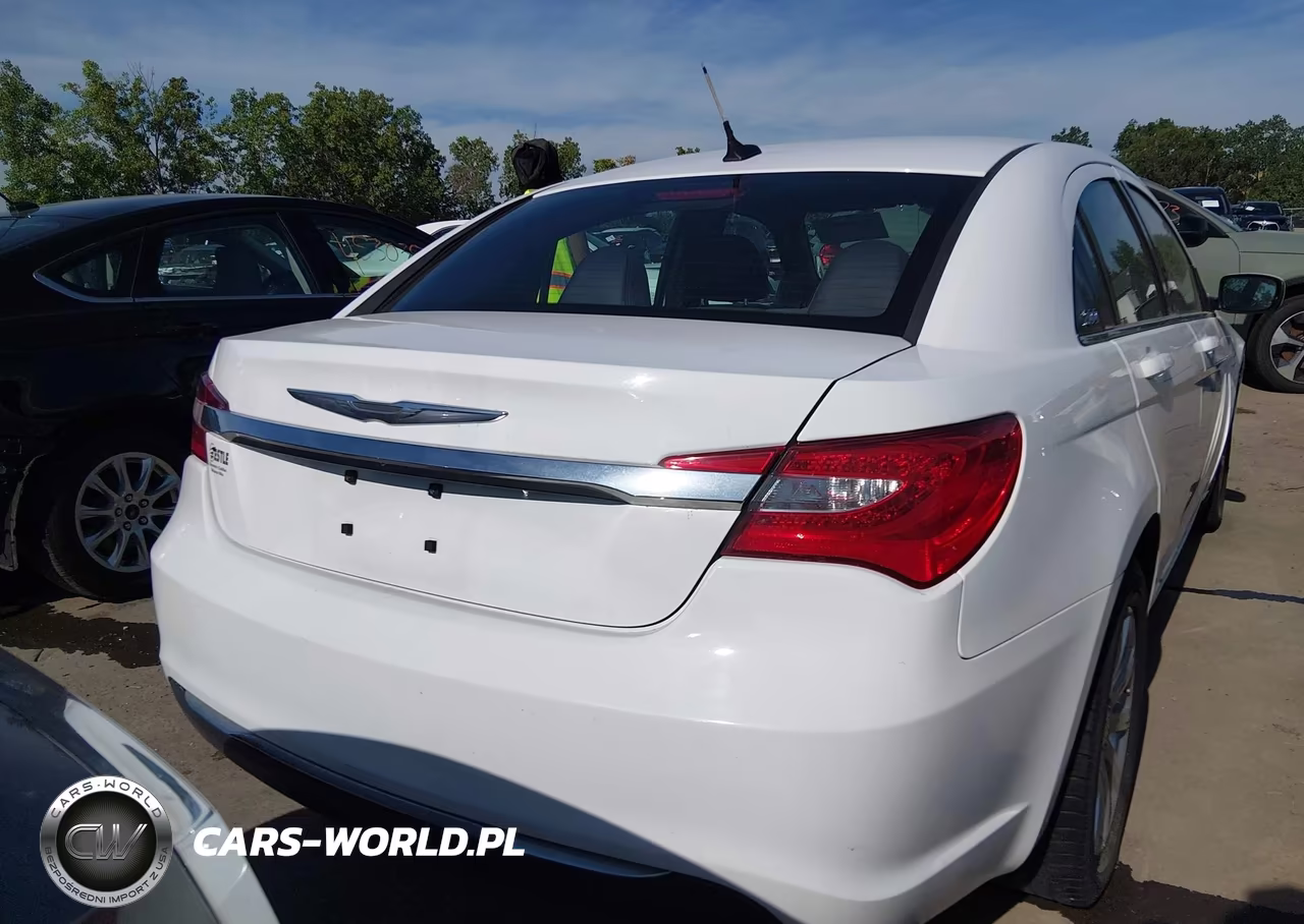 2012 Chrysler 200 Touring VIN:1C3CCBBB3CN277994 - 16