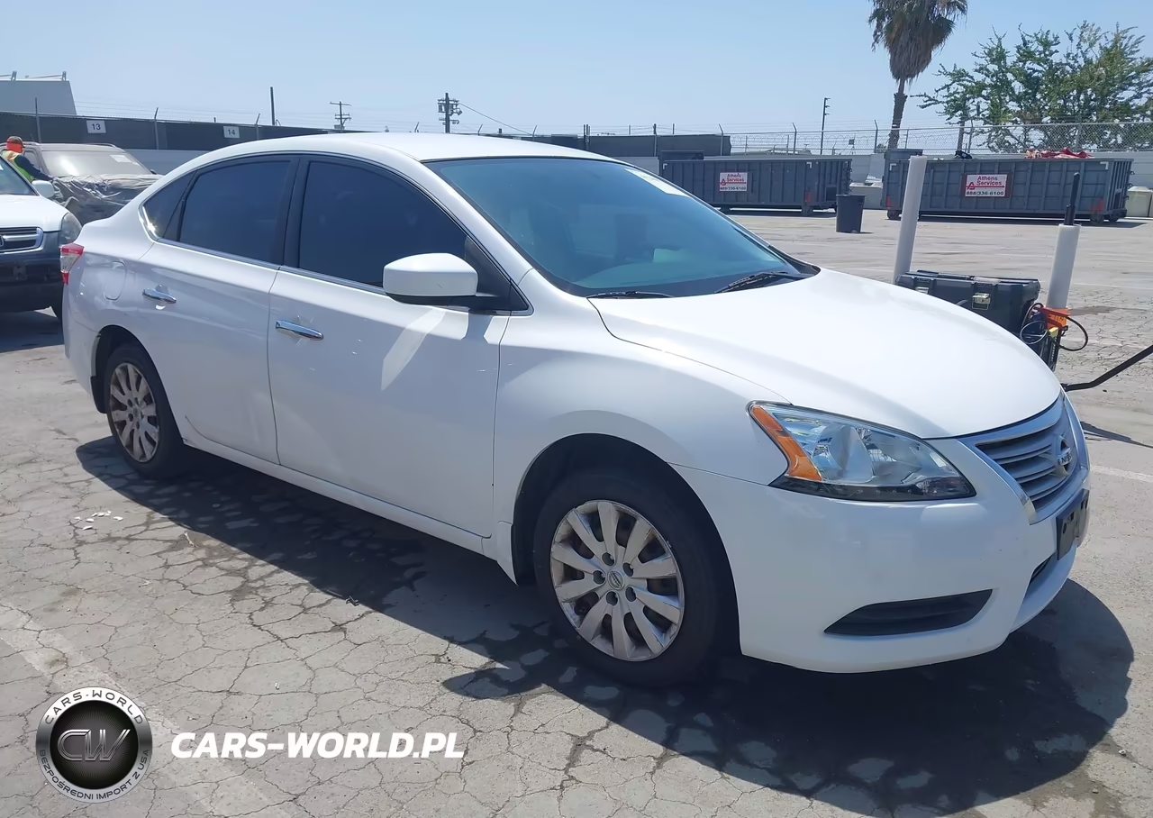 2015 Nissan Sentra S – zdjęcie 1 z 11
