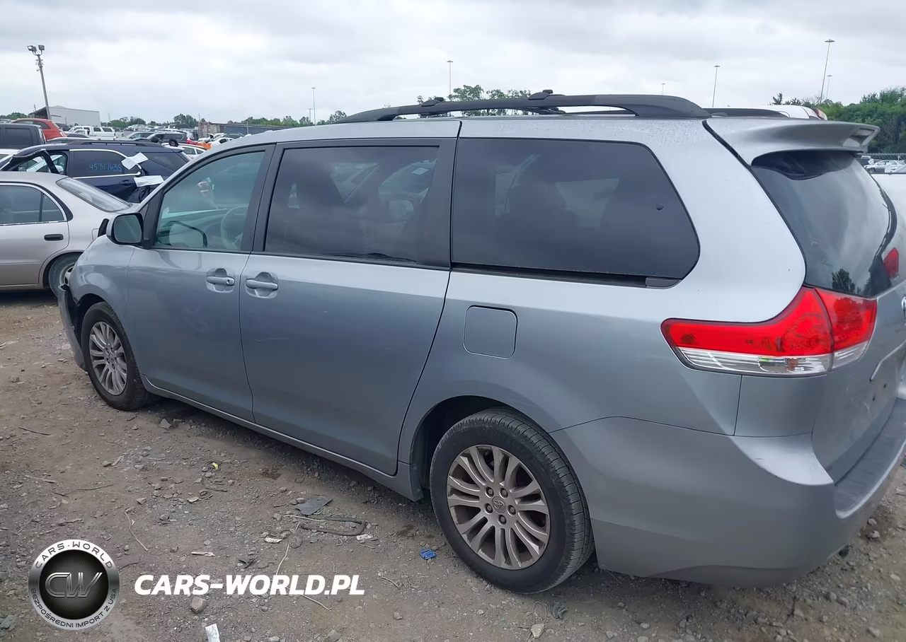 2014 Toyota Sienna Xle V6 8 Passenger VIN:5TDYK3DC8ES436036 - 14