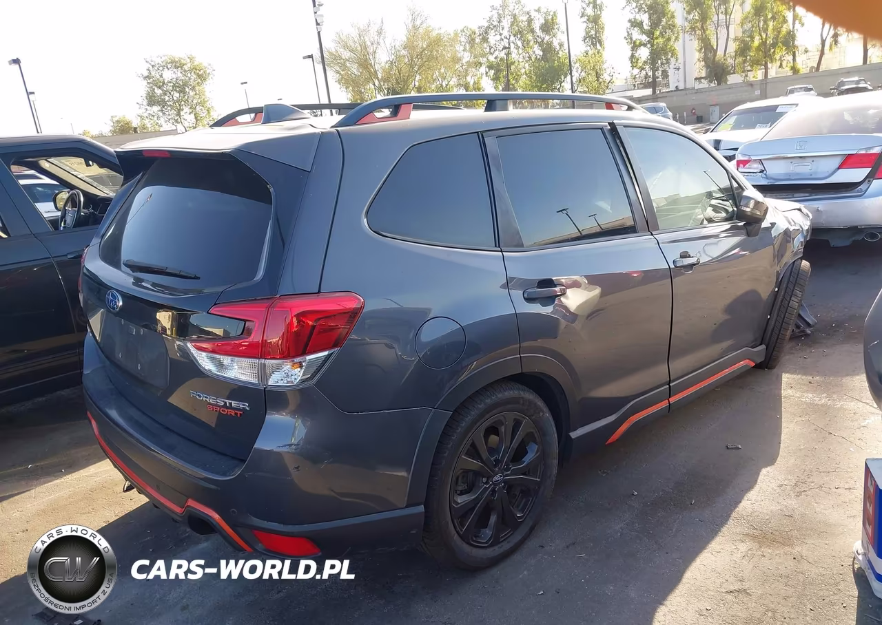 2023 Subaru Forester Sport VIN:JF2SKAJCXPH434280 - 4