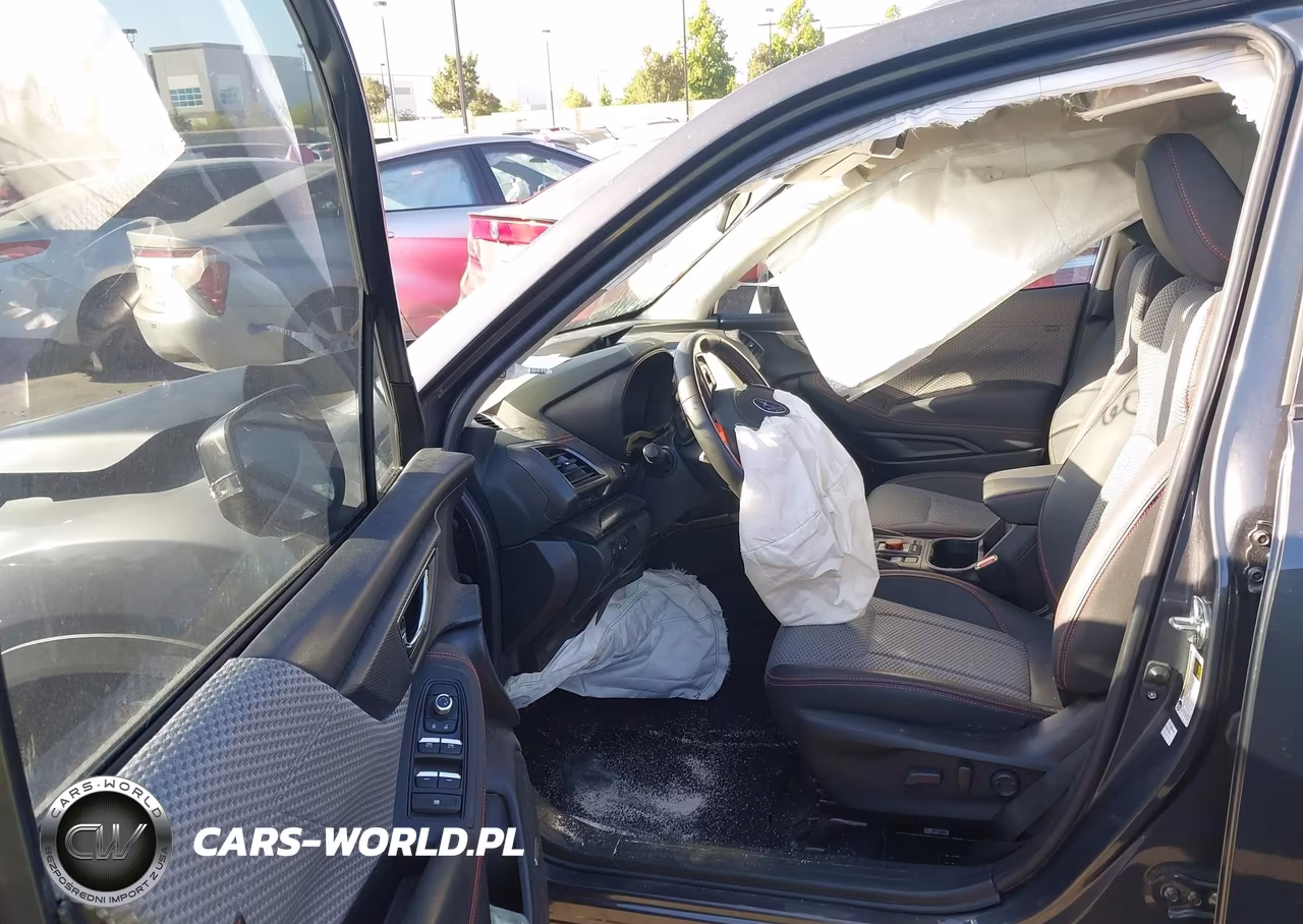 2023 Subaru Forester Sport VIN:JF2SKAJCXPH434280 - 5