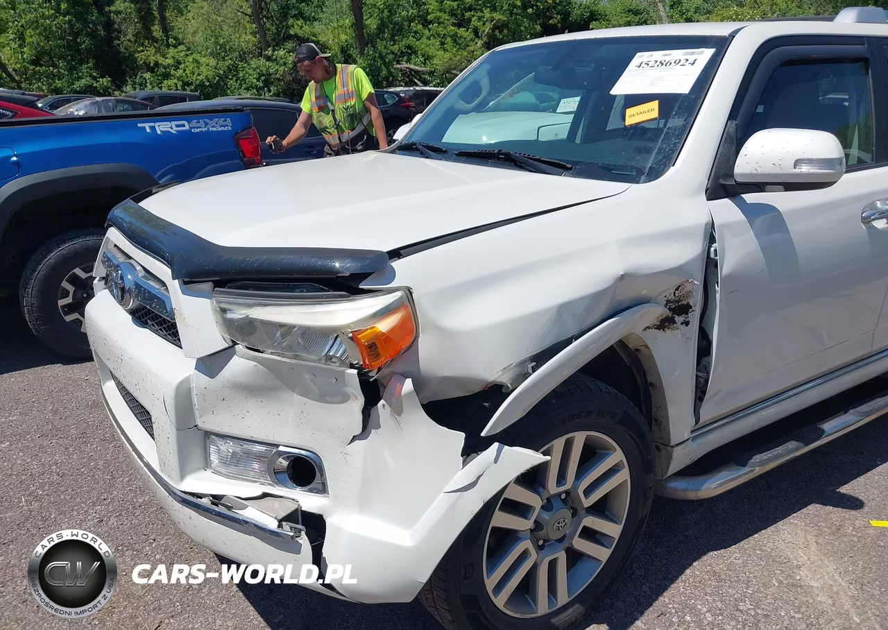 2010 Toyota 4Runner Limited V6 VIN:JTEBU5JR9A5017709 - 6