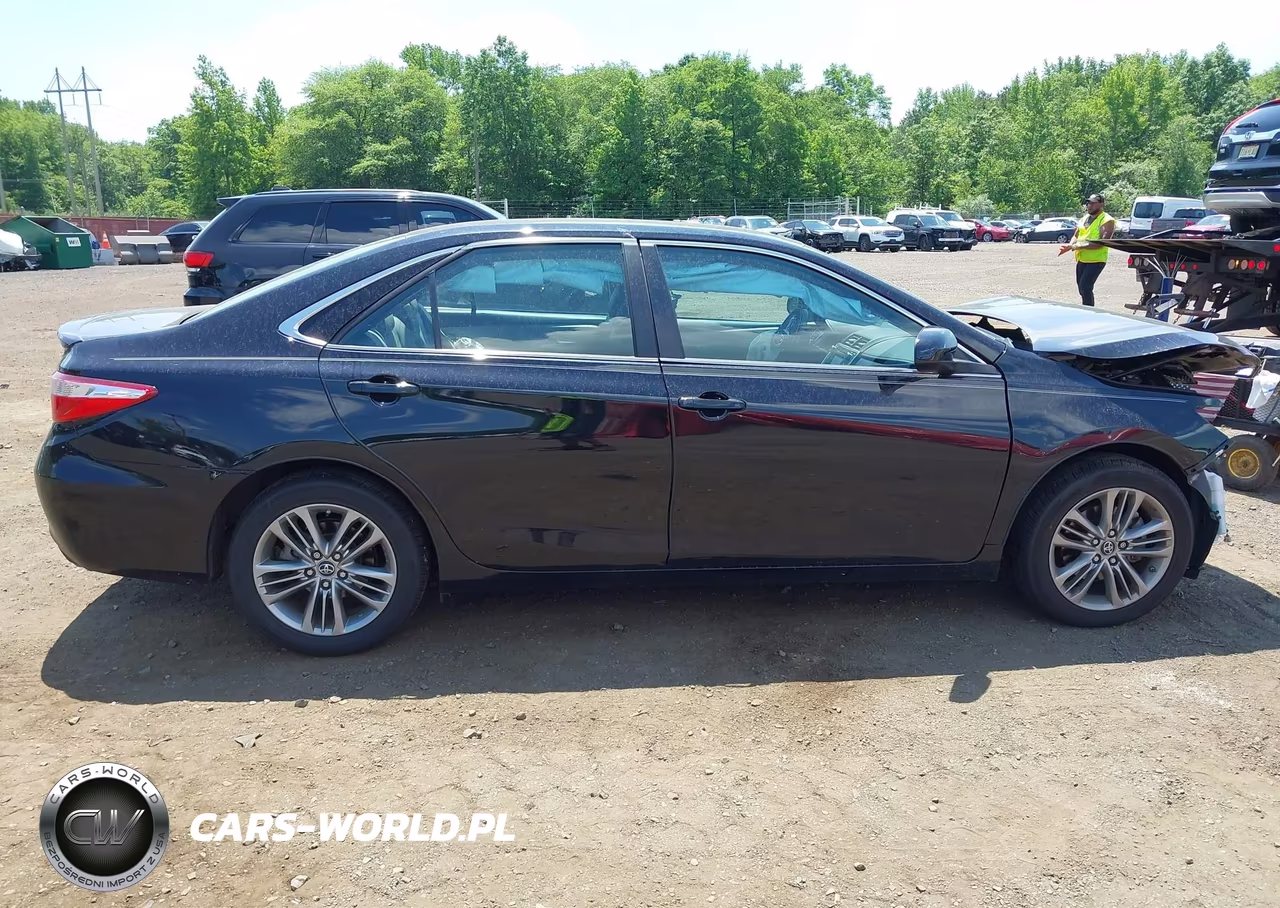 2016 Toyota Camry Se VIN:4T1BF1FK8GU241955 - 13