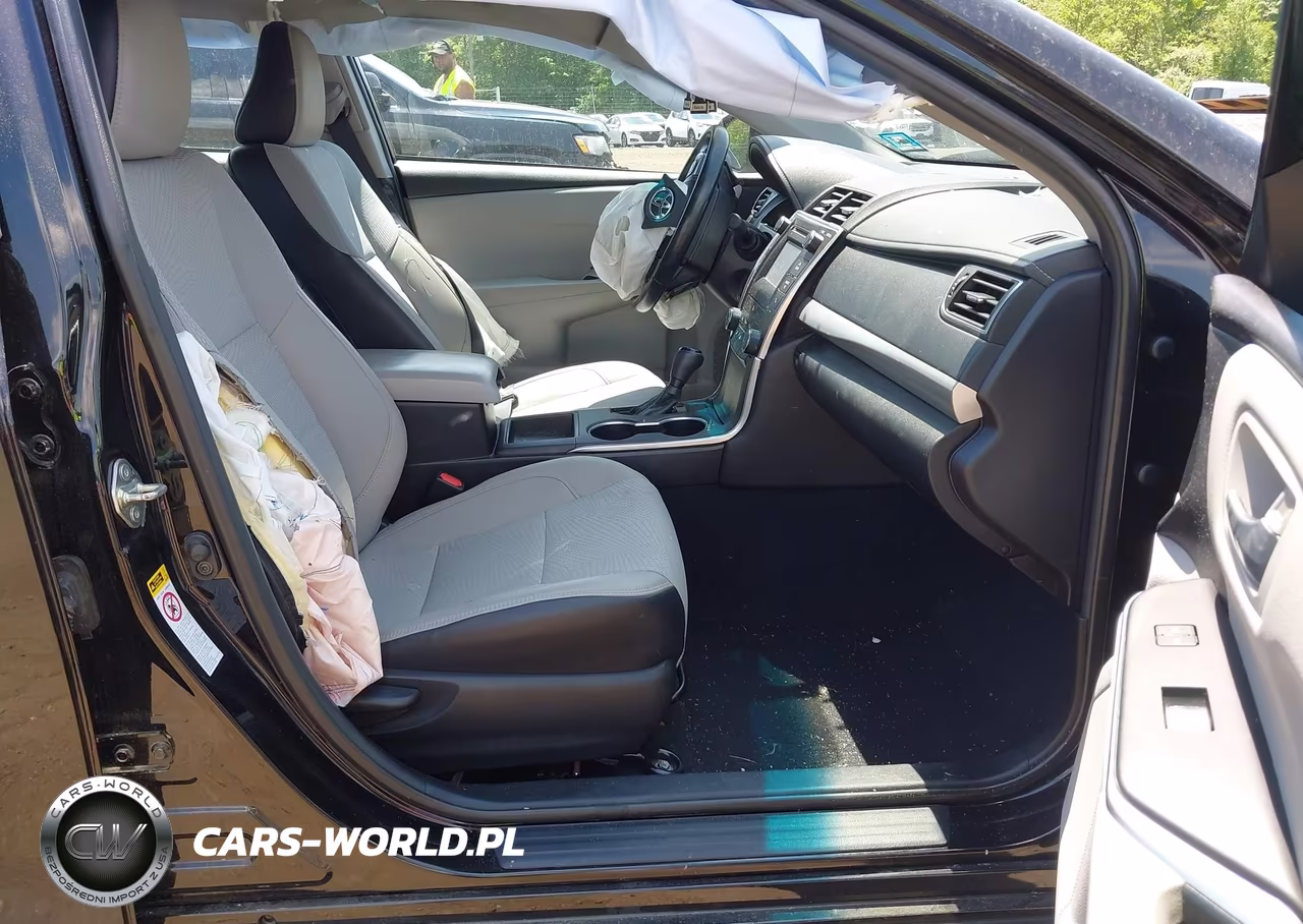 2016 Toyota Camry Se VIN:4T1BF1FK8GU241955 - 5