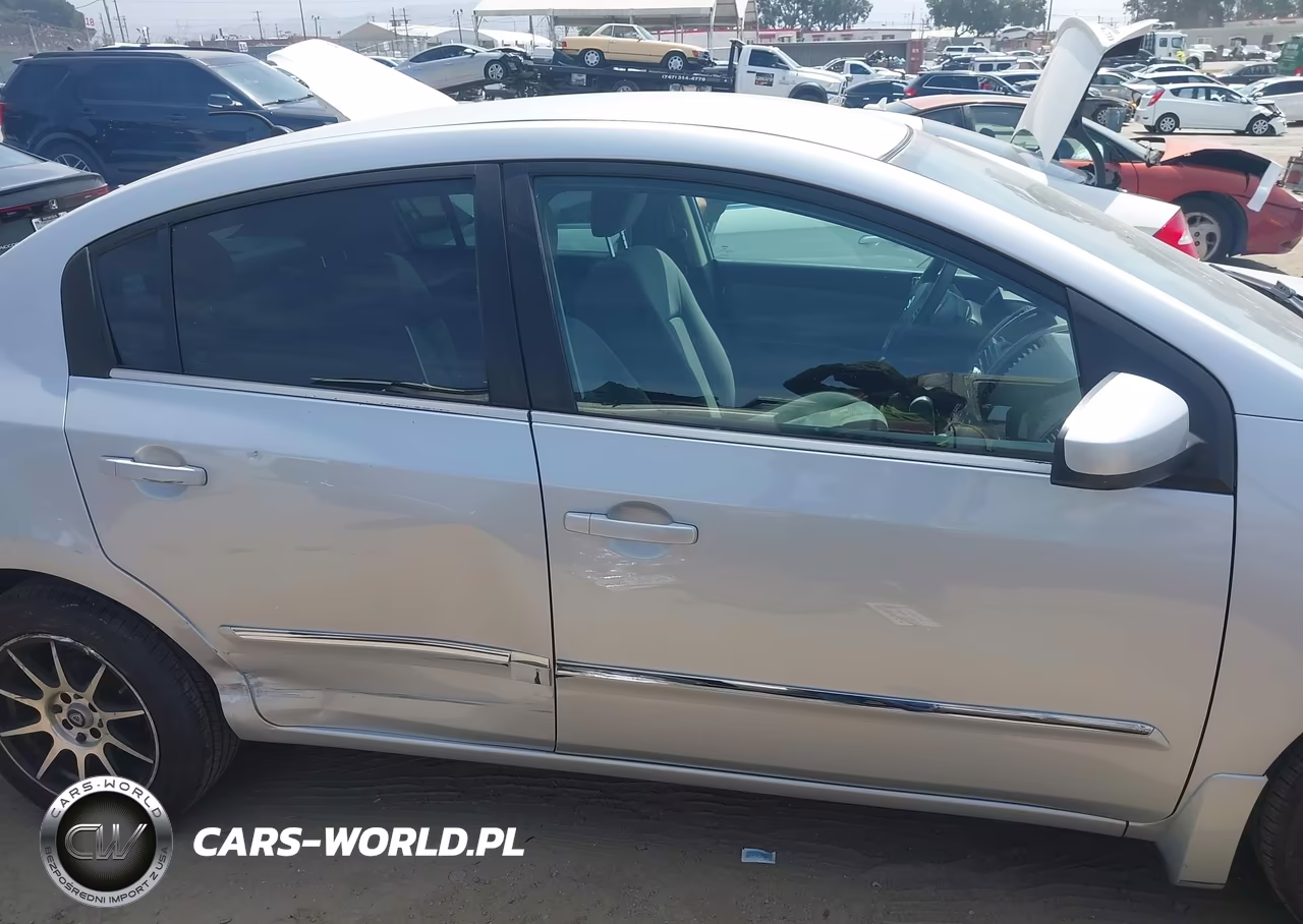 2010 Nissan Sentra 2.0S VIN:3N1AB6AP0AL648152 - 13