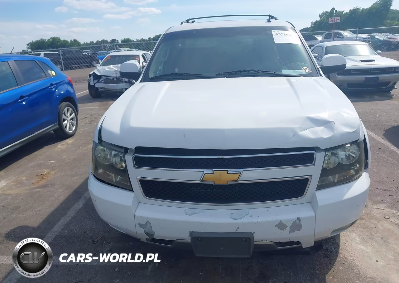 2013 Chevrolet Tahoe Lt VIN:1GNSKBE09DR370623 - 12