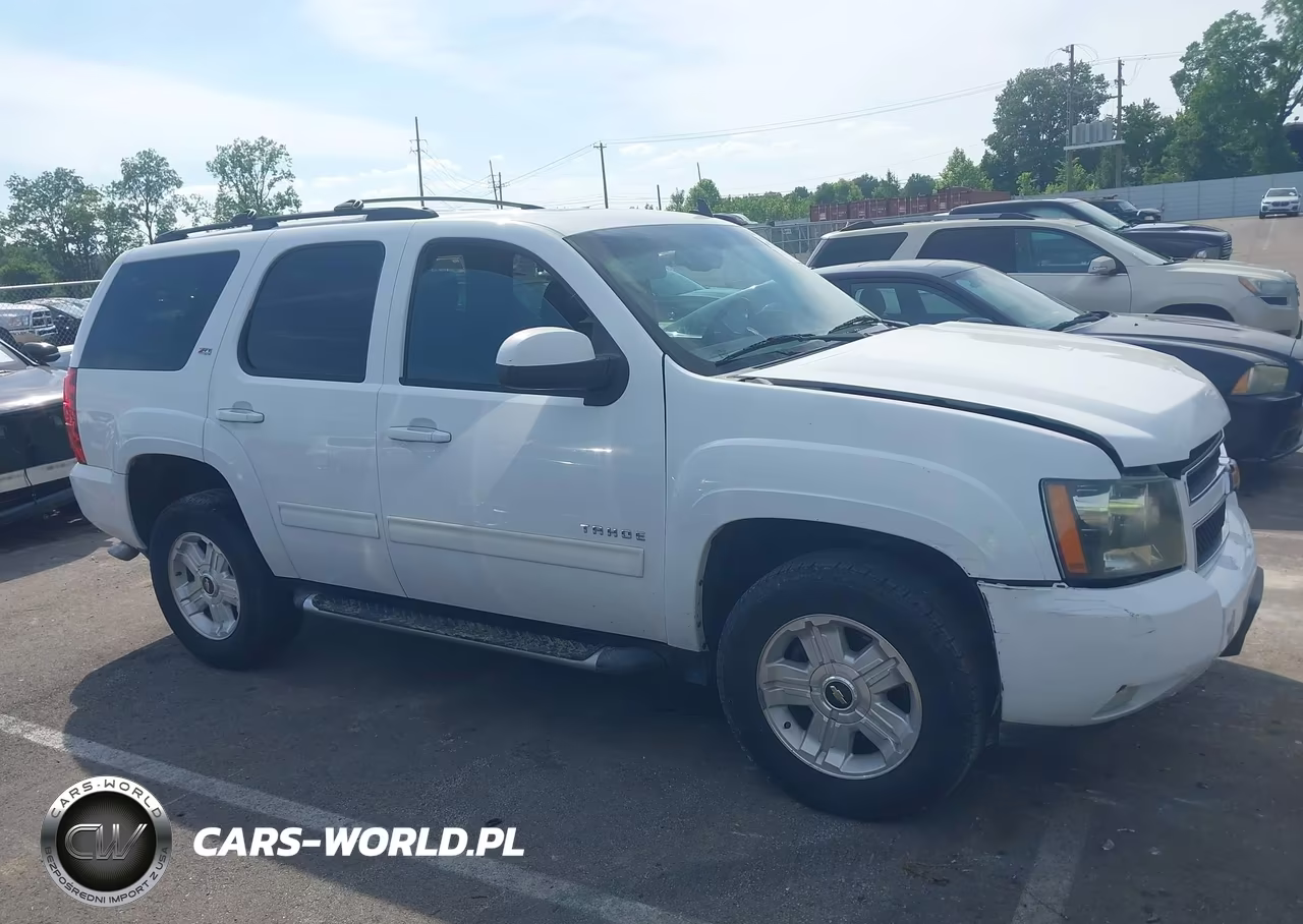 2013 Chevrolet Tahoe Lt VIN:1GNSKBE09DR370623 - 13