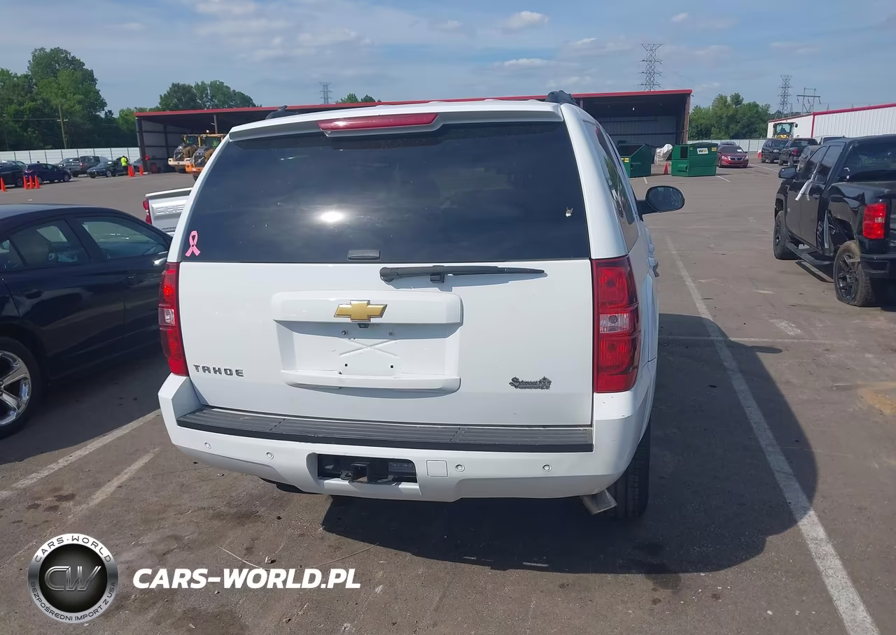 2013 Chevrolet Tahoe Lt VIN:1GNSKBE09DR370623 - 16