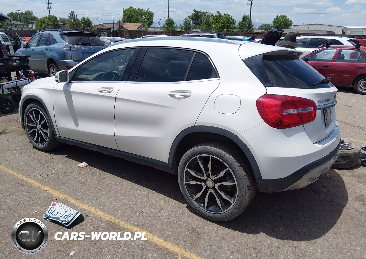 2015 Mercedes-Benz Gla 250 4Matic VIN:WDCTG4GB6FJ166141 - 3
