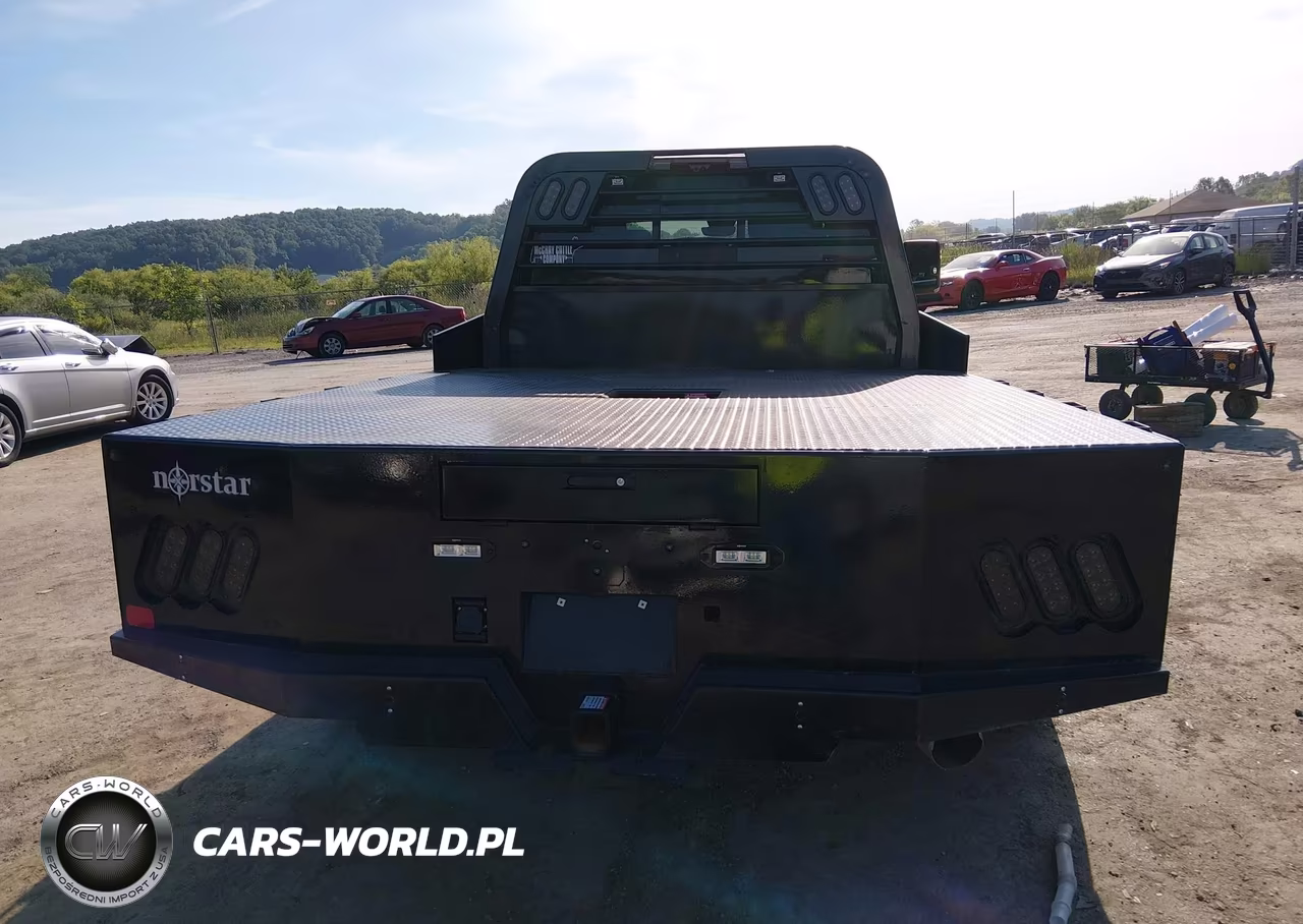 2025 Chevrolet Silverado 3500Hd 4Wd Long Bed High Country VIN:1GC4KVEY9SF250974 - 16
