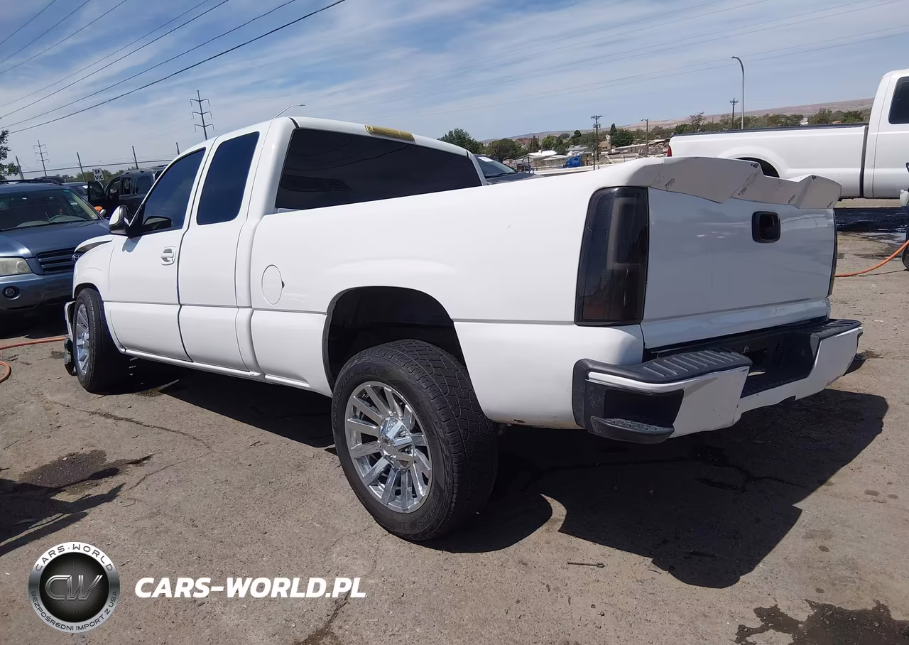 2000 Chevrolet Silverado 1500 Ls VIN:2GCEC19T8Y1370872 - 3