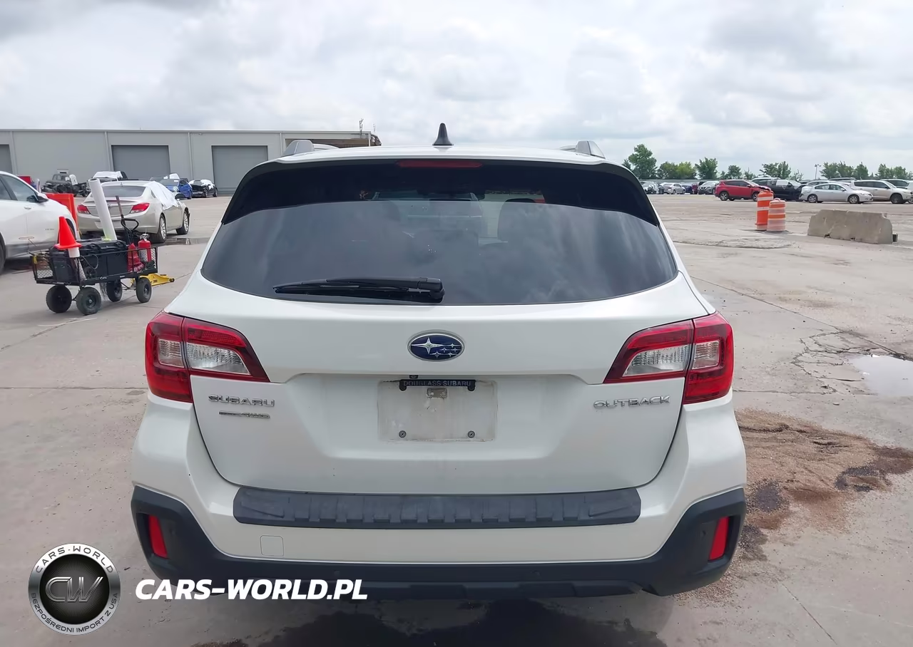 2019 Subaru Outback 2.5I Touring VIN:4S4BSATC8K3364338 - 16