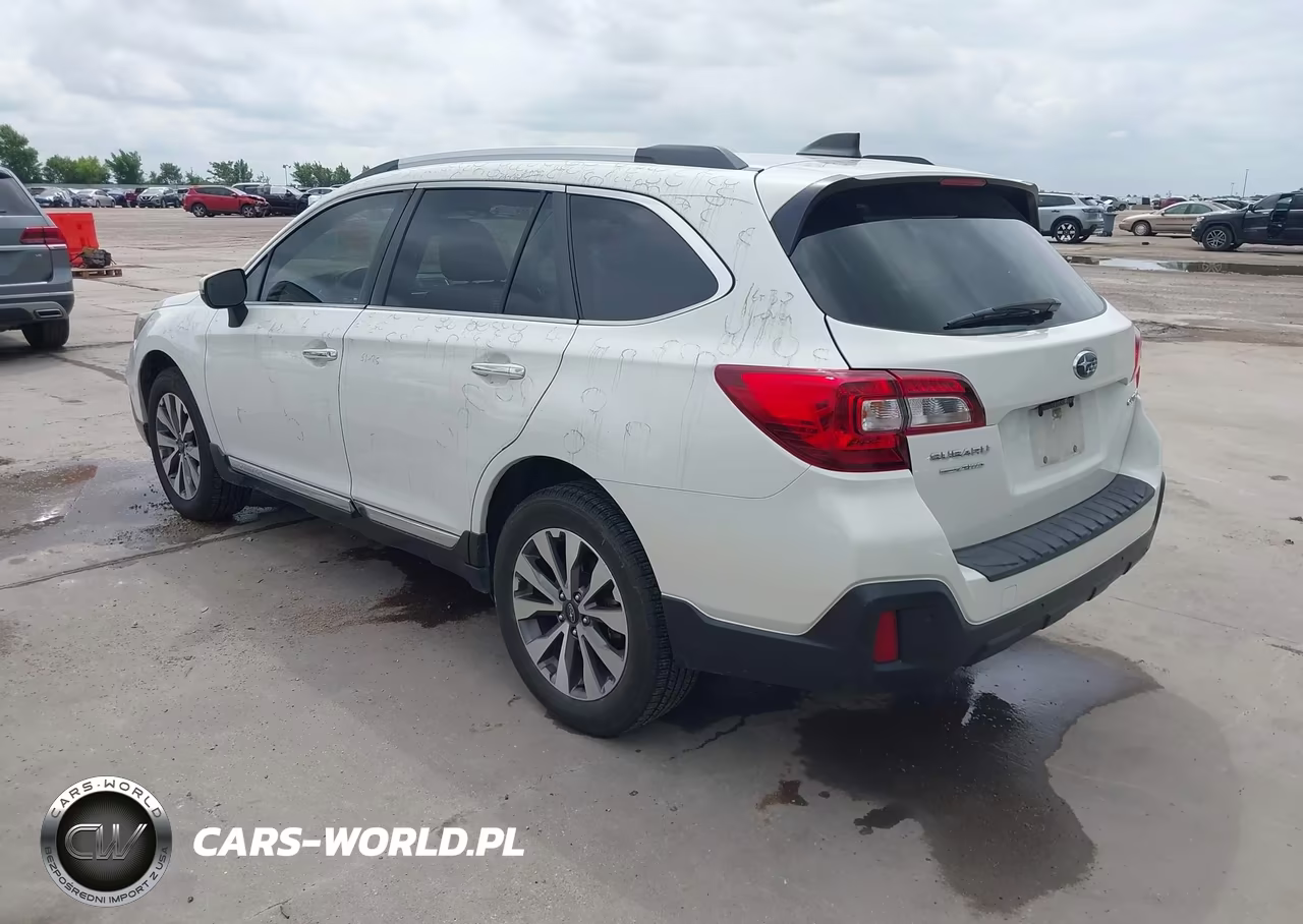 2019 Subaru Outback 2.5I Touring VIN:4S4BSATC8K3364338 - 3