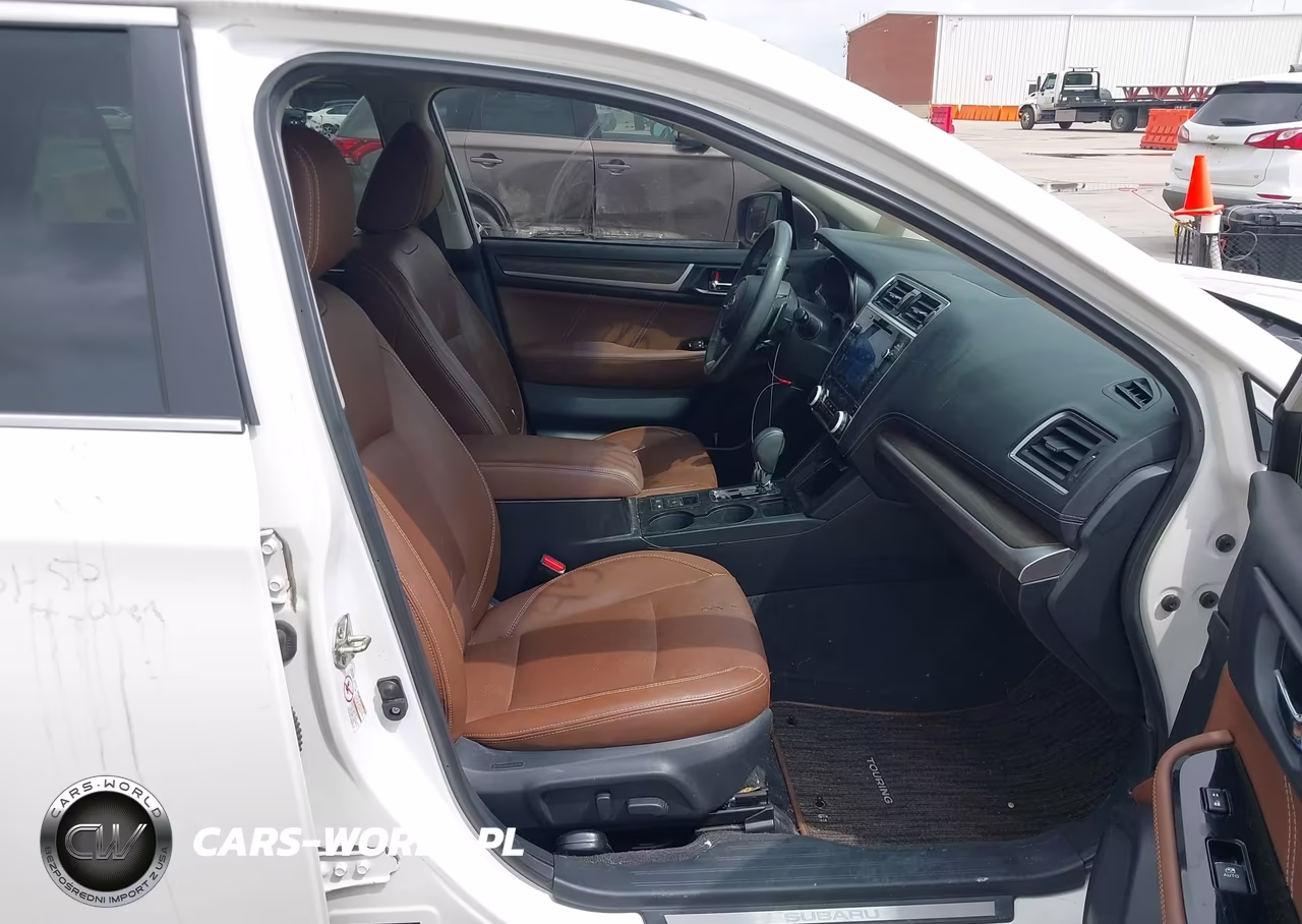2019 Subaru Outback 2.5I Touring VIN:4S4BSATC8K3364338 - 5