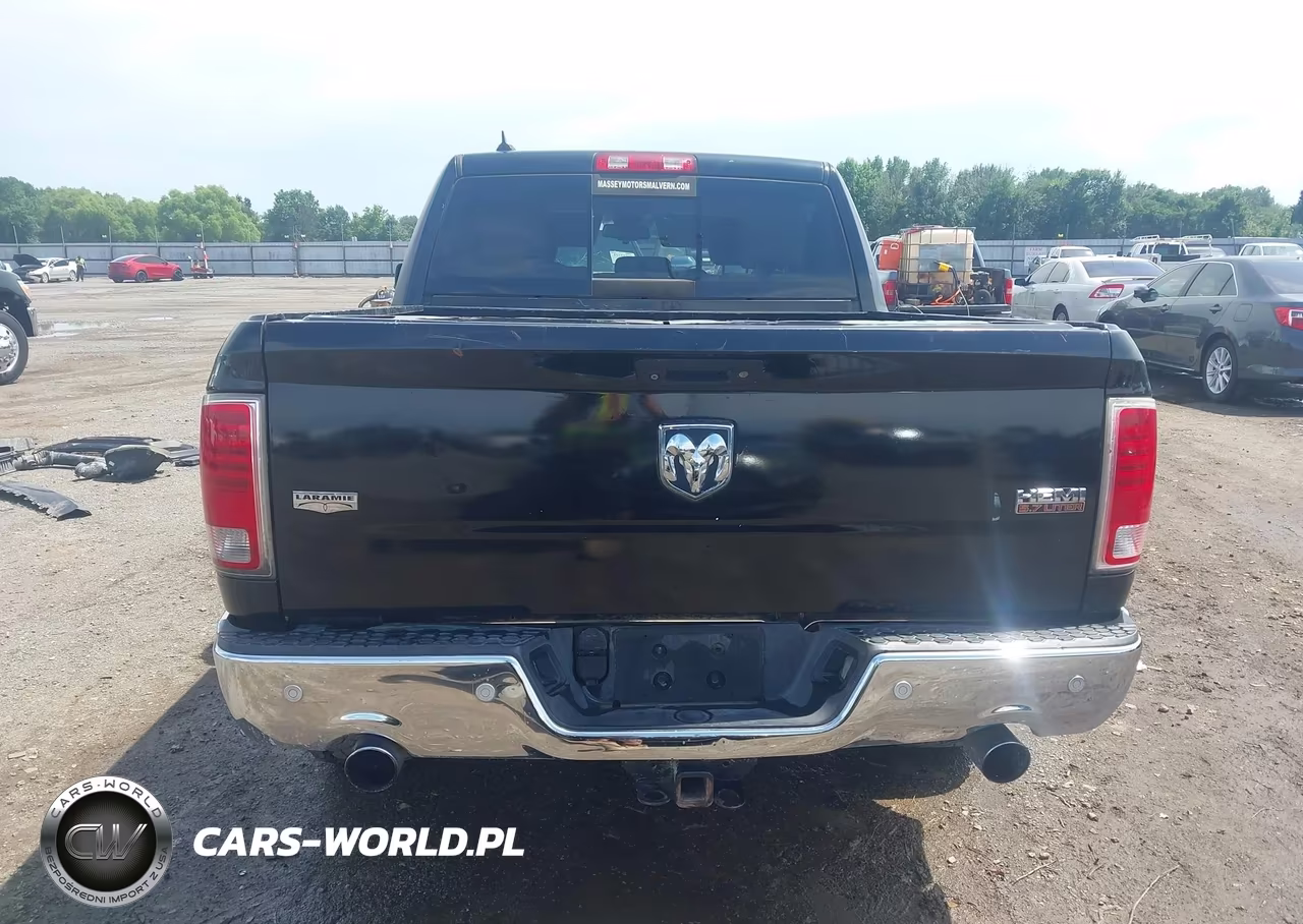 2015 Ram 1500 Laramie VIN:1C6RR6NT7FS506335 - 17