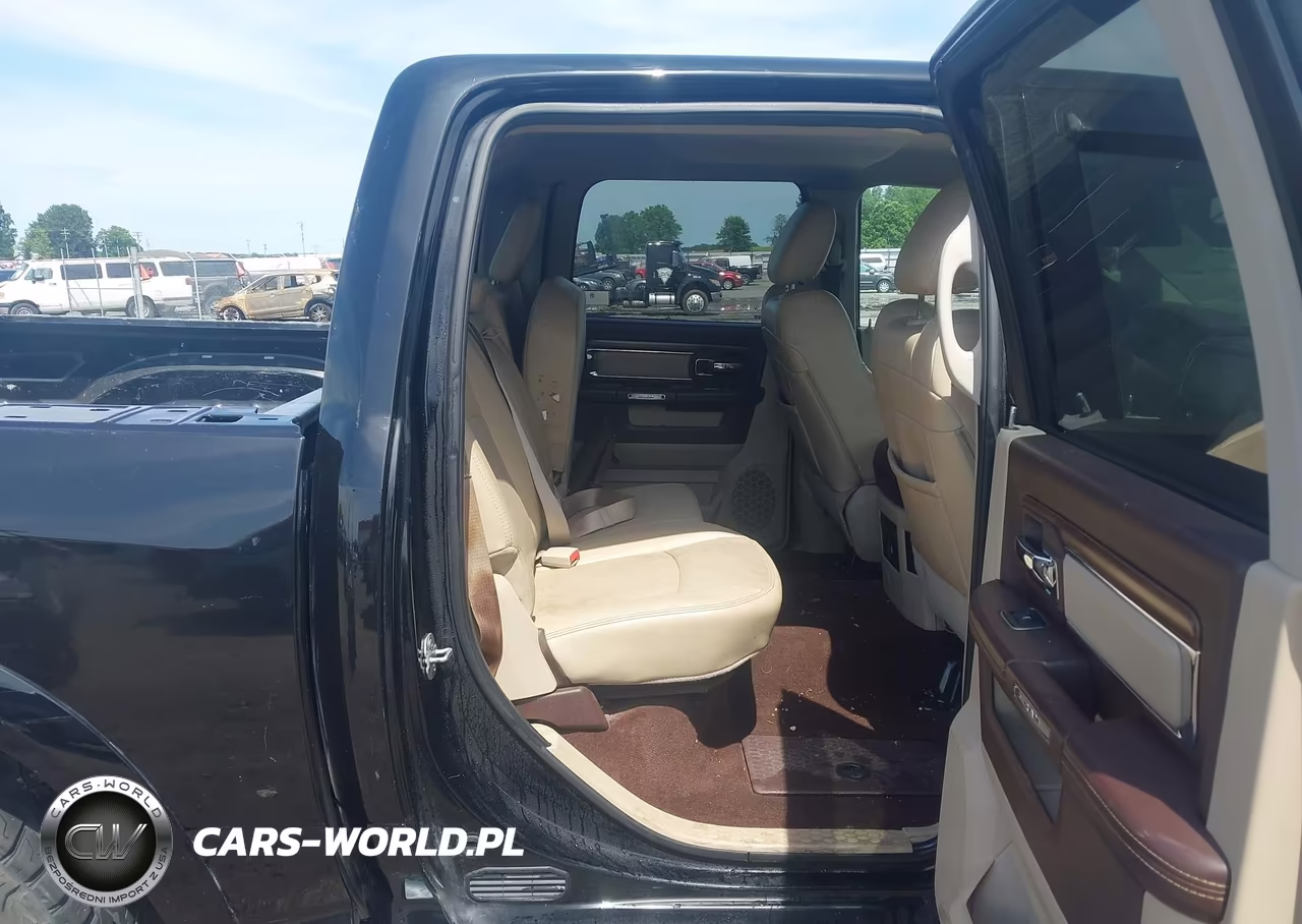 2015 Ram 1500 Laramie VIN:1C6RR6NT7FS506335 - 8