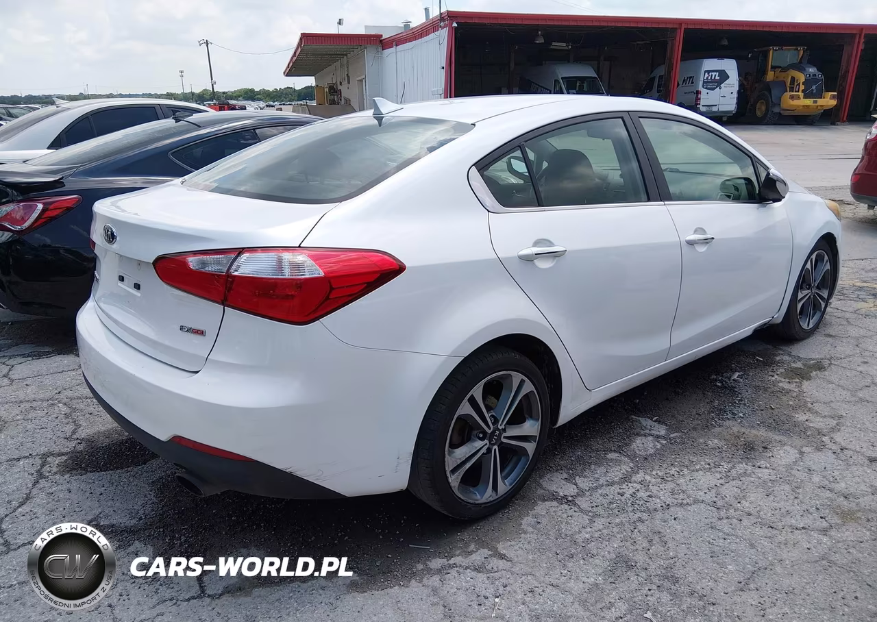 2015 Kia Forte Ex VIN:KNAFX4A82F5386348 - 4