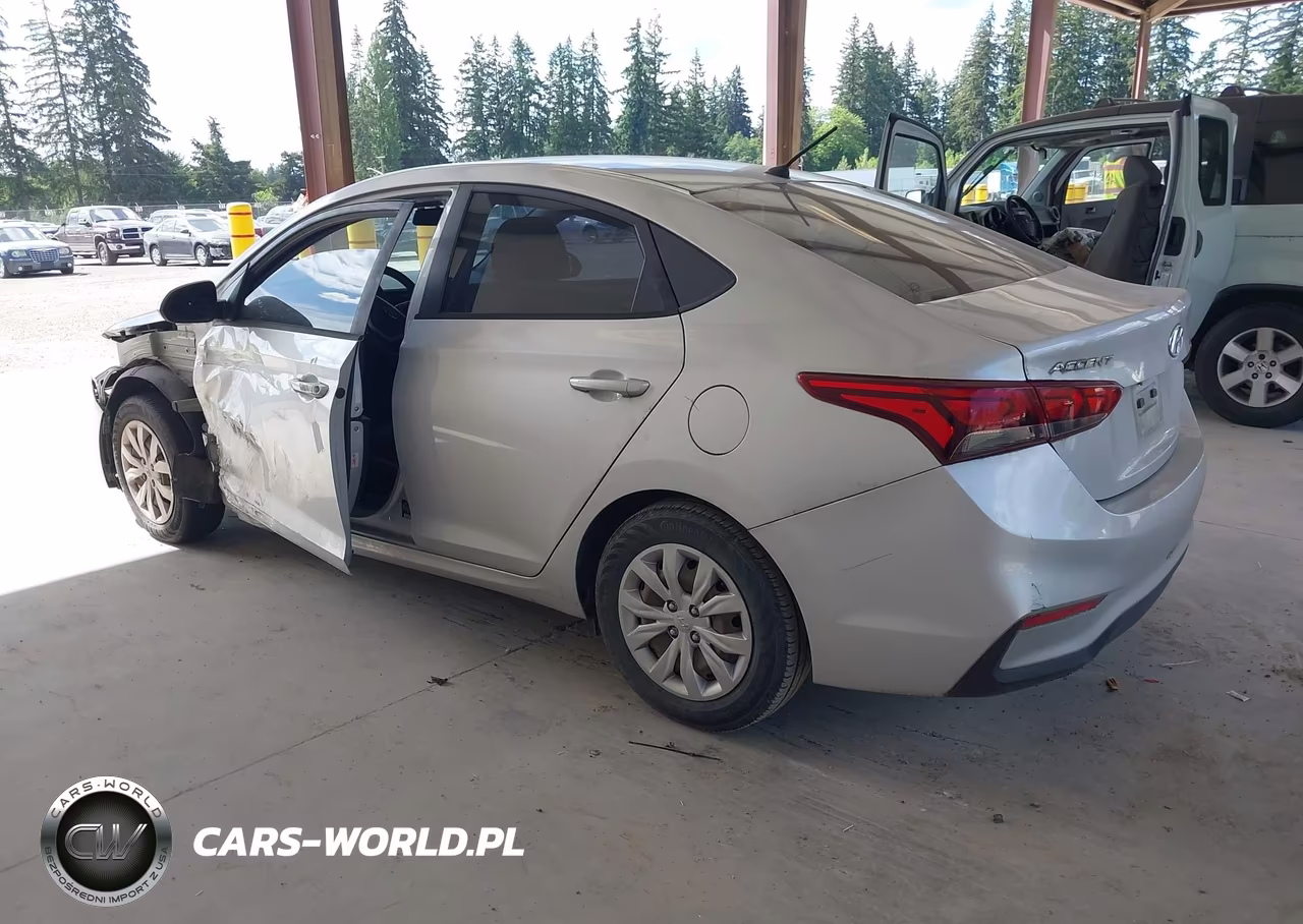 2019 Hyundai Accent Se VIN:3KPC24A30KE044131 - 3