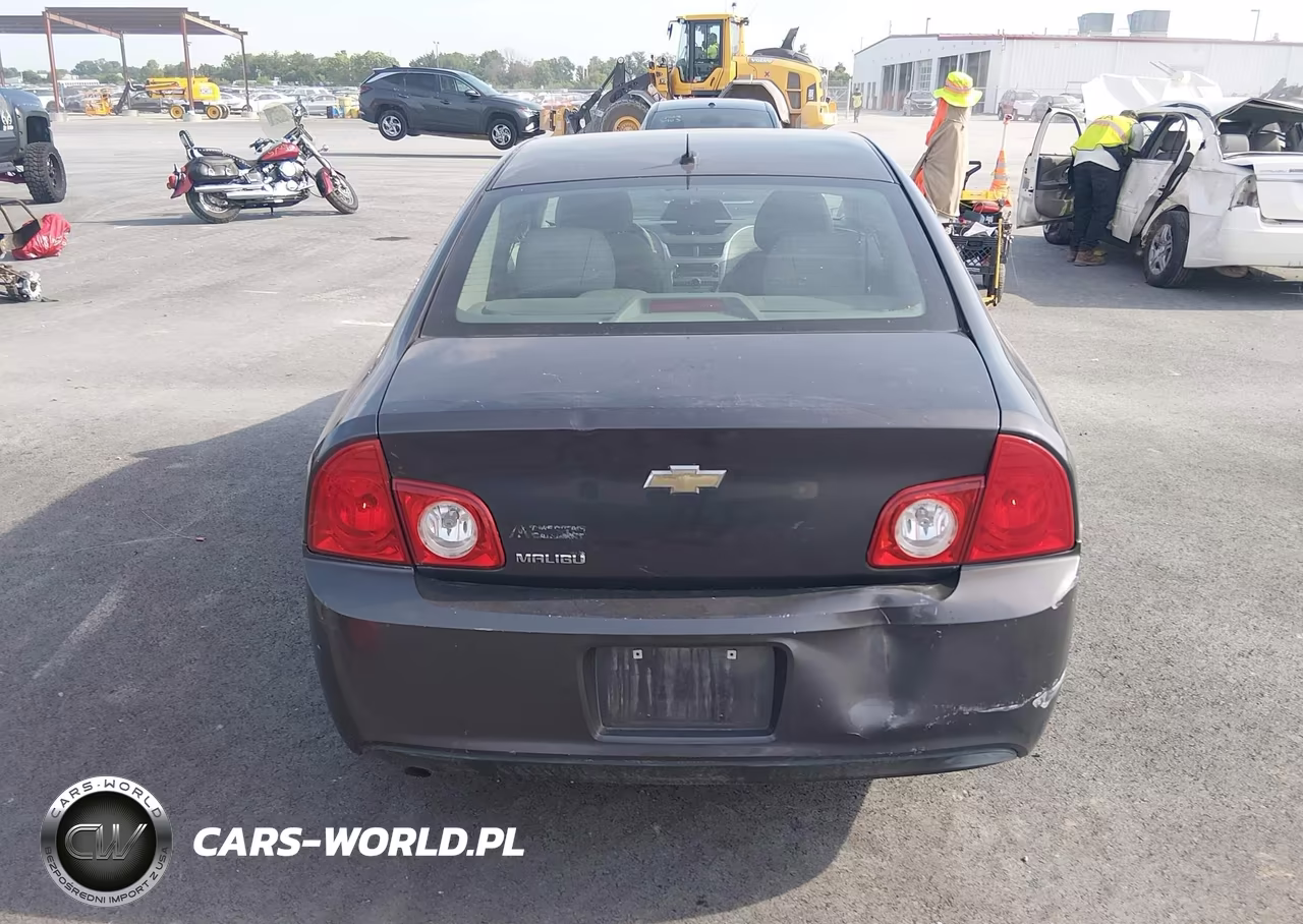 2011 Chevrolet Malibu Ls VIN:1G1ZB5E18BF119570 - 17