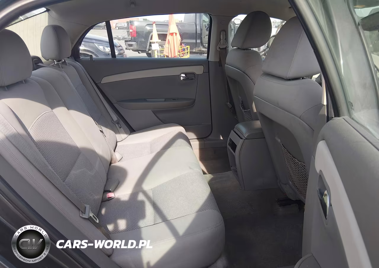 2011 Chevrolet Malibu Ls VIN:1G1ZB5E18BF119570 - 8