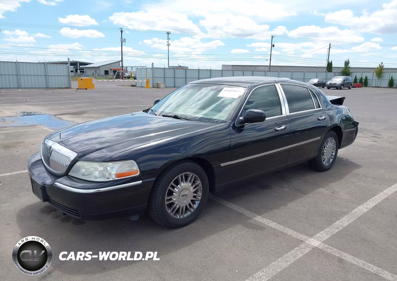 2006 Lincoln Town Car Signature VIN:1LNHM81V36Y617673 - 2
