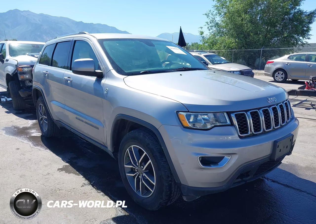 2019 Jeep Grand Cherokee Laredo E 4X4 – zdjęcie 1 z 17