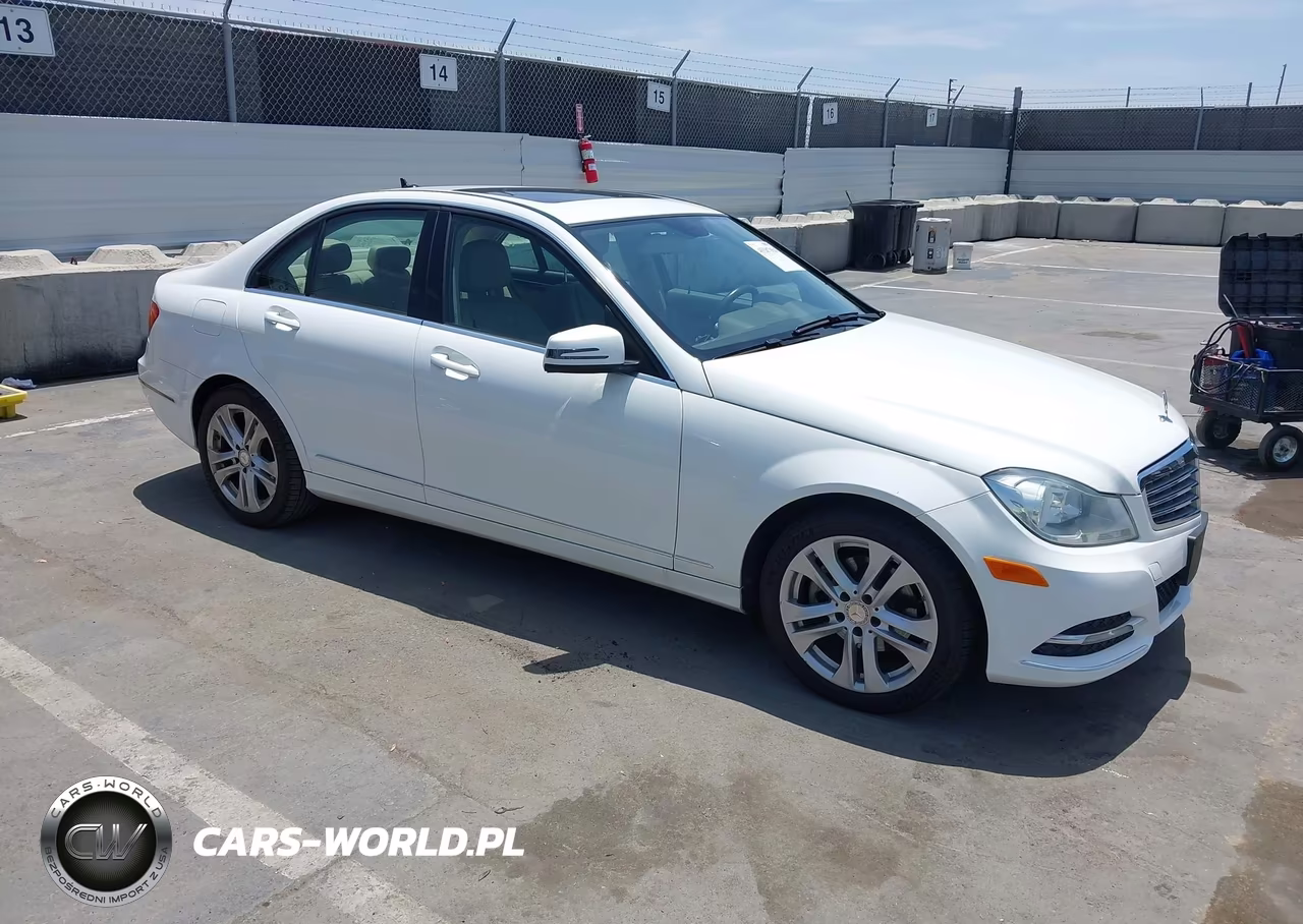 2014 Mercedes-Benz C 250 Luxury