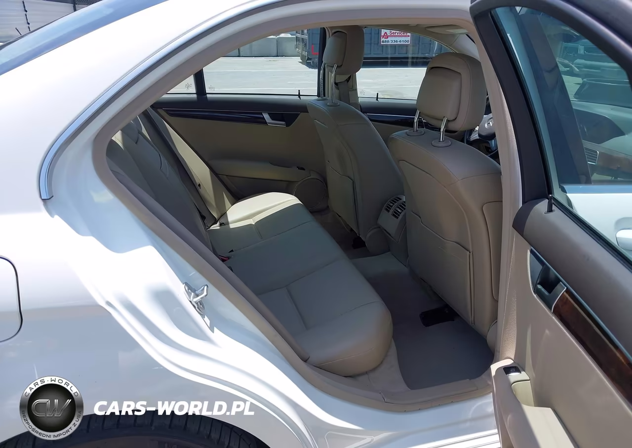 2014 Mercedes-Benz C 250 Luxury VIN:WDDGF4HB4EA928766 - 8